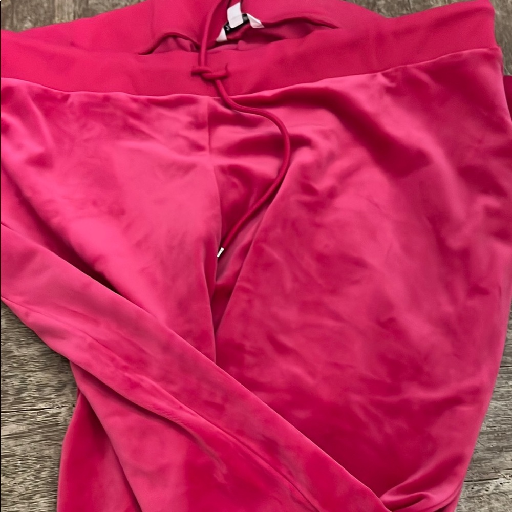 Juicy Couture Fuchsia Velour Trousers - Picture 5 of 5